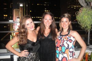 261769_899647342648_8177122_n